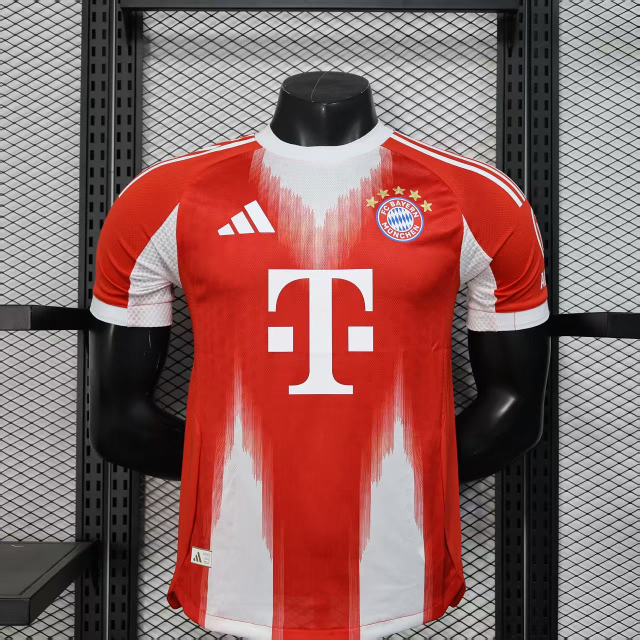 Bayern Monaco Home Jersey 25-26 Player Edition