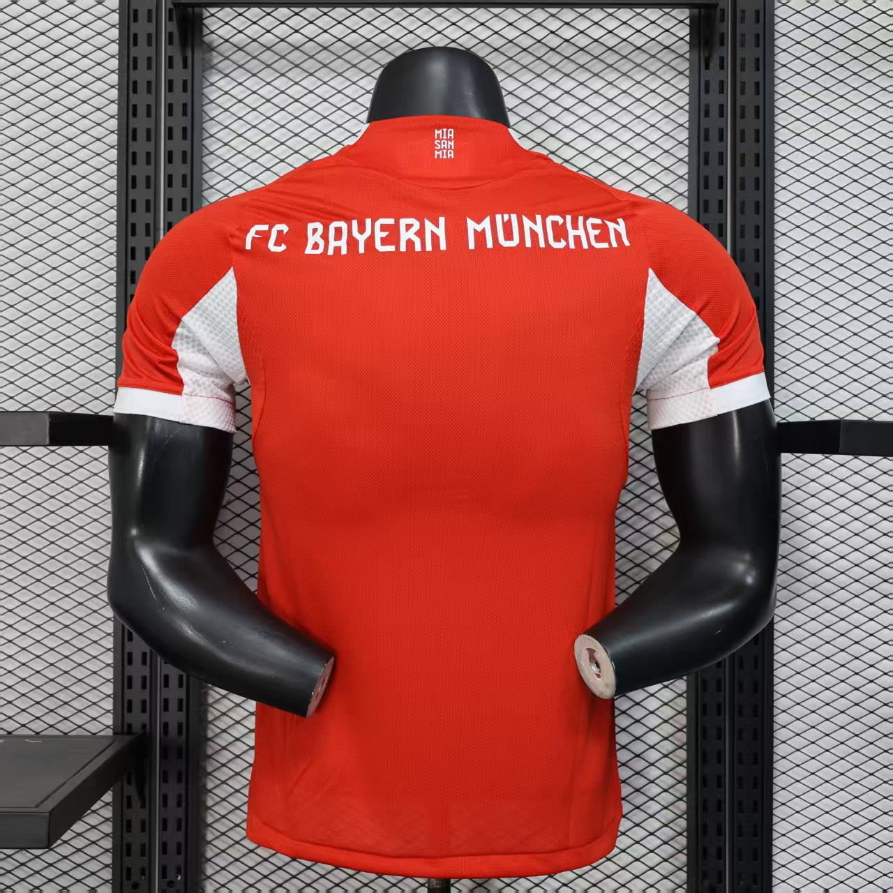 Bayern Monaco Home Jersey 25-26 Player Edition