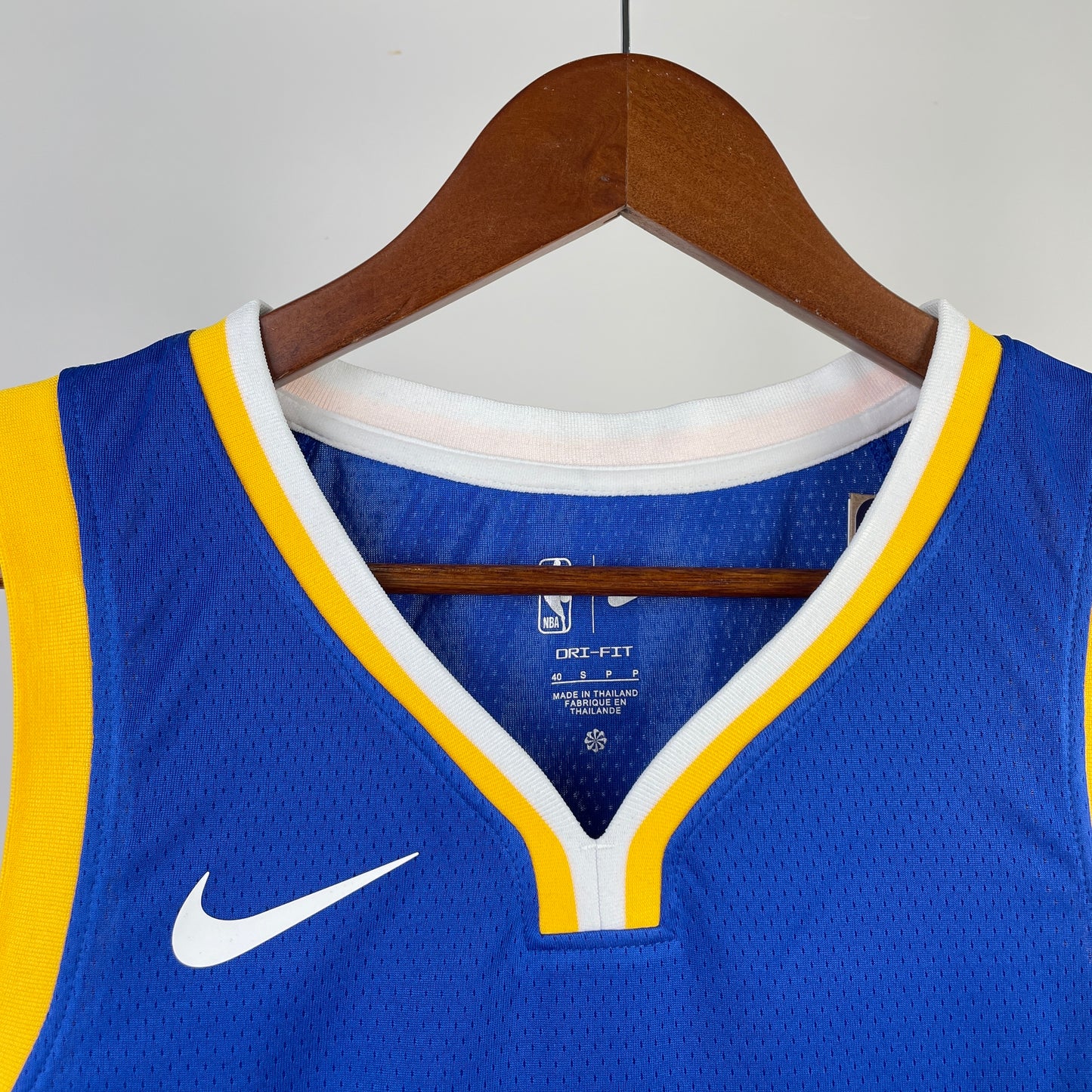 Golden State Warriors Swingman Icon Edition # Curry 30