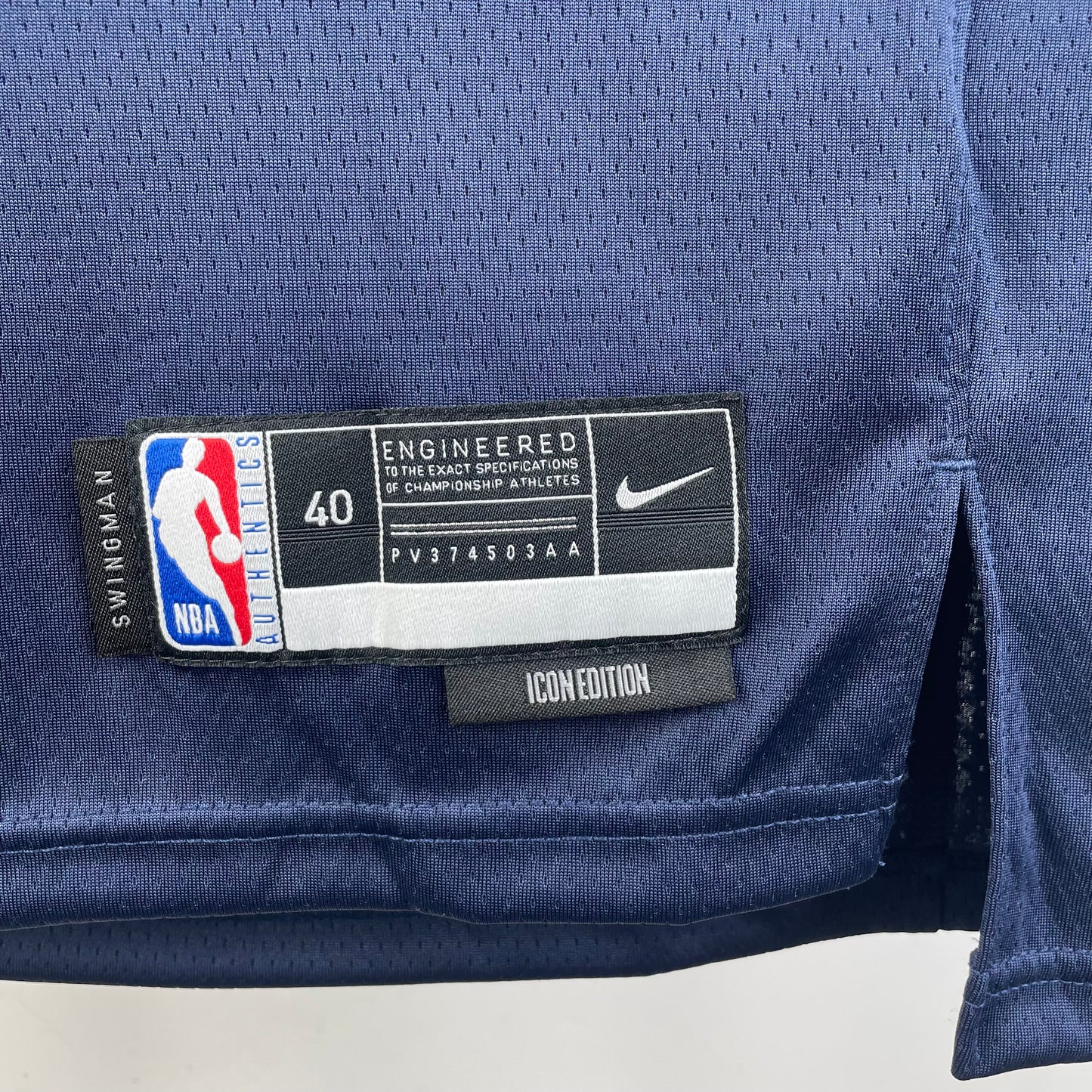Minnesota T'Wolves Swingman Icon Edition # Edwards 5