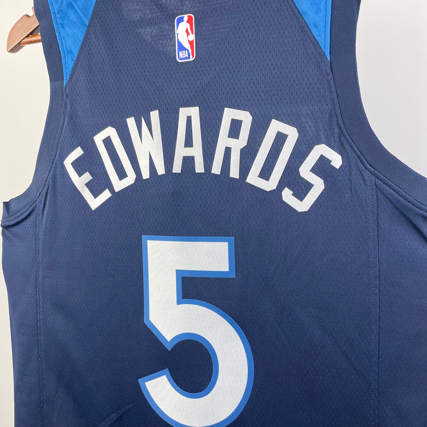 Minnesota T'Wolves Swingman Icon Edition # Edwards 5