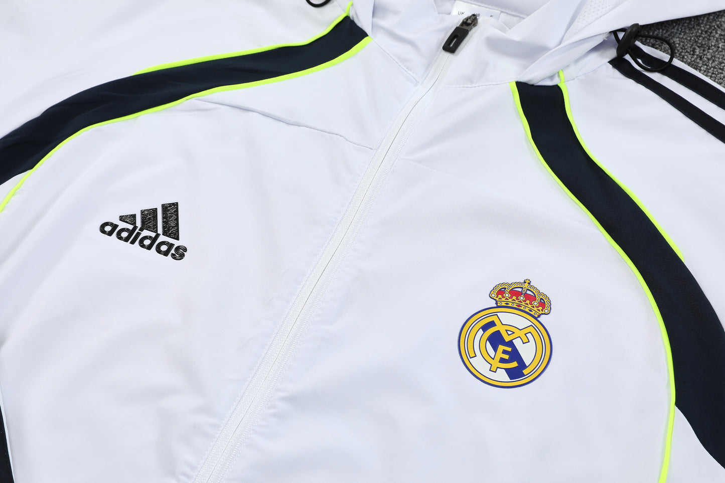 Real Madrid Tuta Windbreaker 25-26